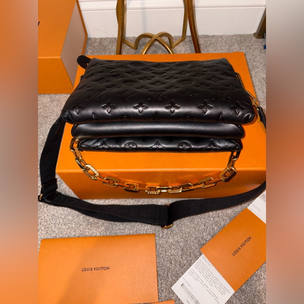 Louis Vuitton Black Coussin PM handbag Monogram-embossed - Picture 4 of 17